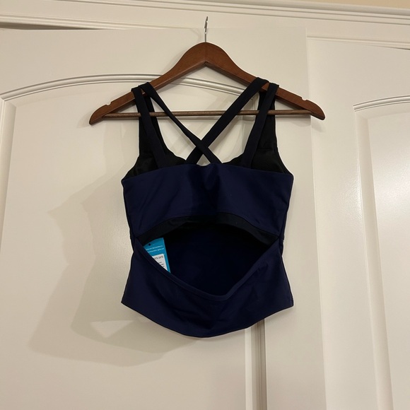 NWT Sports Bra Tank Top - Picture 2 of 3